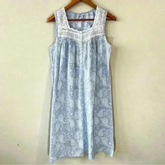 Kim Rogers midi length blue and white cotton nightgown - Picture 1 of 3